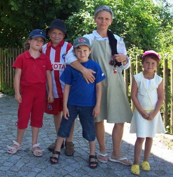 Schulkindgruppe Schulkindgruppe